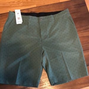 Adidas flat front pine green golf shorts 38 NWT